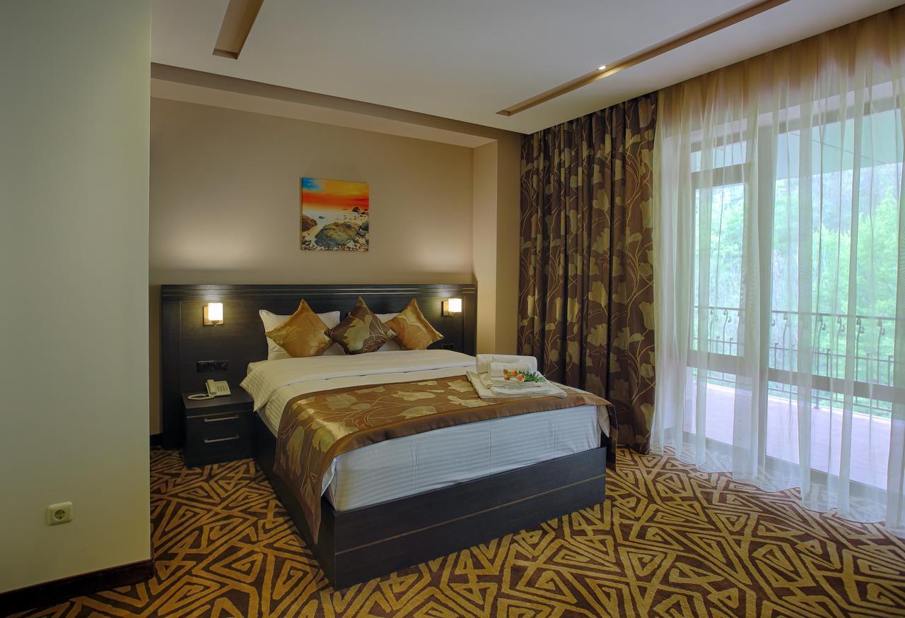 Aghveran Ararat Resort Hotel Arzakan Eksteriør bilde