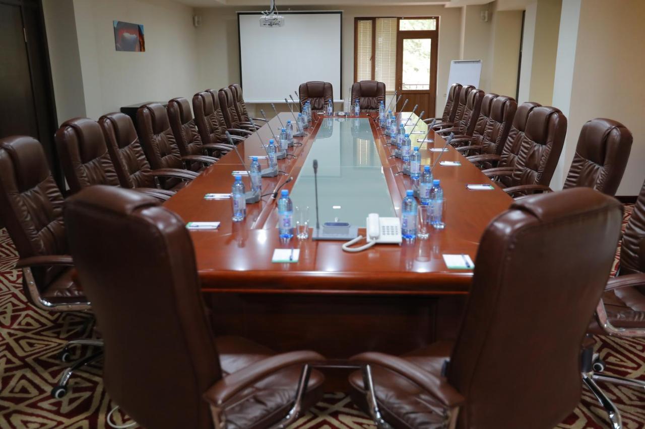 Aghveran Ararat Resort Hotel Arzakan Eksteriør bilde